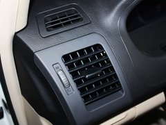 比亚迪S6 2013款 劲悦版 2.0L 手动 尊贵型 5座