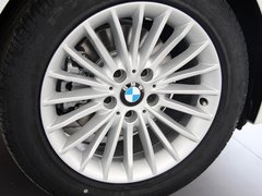 宝马3系 2013款 320Li 2.0T 豪华型