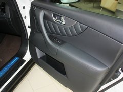 英菲尼迪FX 2013款 FX37 3.7L 自动 超越版 5座