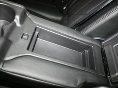 英菲尼迪FX 2013款 FX37 3.7L 自动 超越版 5座