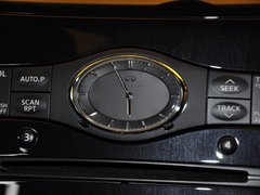 英菲尼迪FX 2013款 FX37 3.7L 自动 超越版 5座