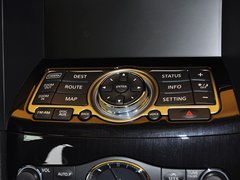 英菲尼迪FX 2013款 FX37 3.7L 自动 超越版 5座