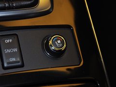英菲尼迪FX 2013款 FX37 3.7L 自动 超越版 5座