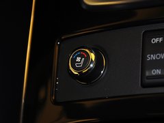 英菲尼迪FX 2013款 FX37 3.7L 自动 超越版 5座