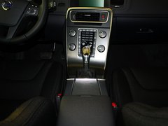 沃尔沃V60 2013款 2.0T 自动 智尚版