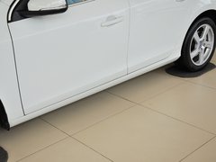 沃尔沃V60 2013款 2.0T 自动 智尊版