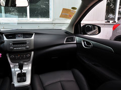 轩逸 2012款 1.6L CVT 豪华版