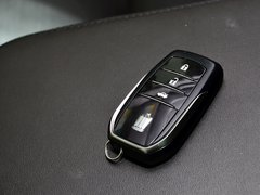 皇冠 2012款 2.5L 自动 V6 Royal Saloon 尊贵版