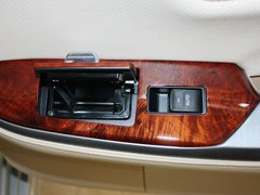 皇冠 2012款 2.5L 自动 V6 Royal导航版