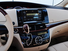 普瑞维亚 2012款 2.4L CVT 标准版 7座