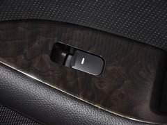 K5凯酷 2012款 2.0L 自动 DLX 特别版