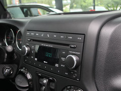 牧马人 2012款 3.6L 梦十珍藏版 4座