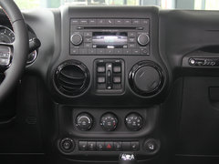 牧马人 2012款 3.6L 梦十珍藏版 4座