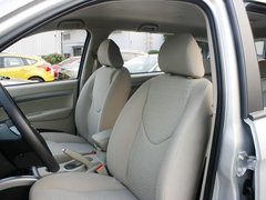 陆风X8 2012款 2.0T 手动 探索版柴油4X4豪华型 5座