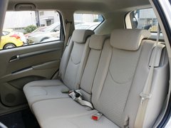 陆风X8 2012款 2.0T 手动 探索版柴油4X4豪华型 5座