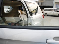 陆风X8 2012款 2.0T 手动 探索版柴油4X4豪华型 5座