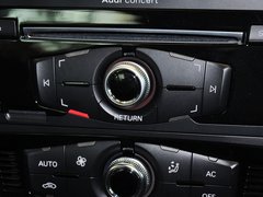 奥迪A4L 2013款 30TFSI 手动舒适型