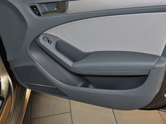 奥迪A4L 2013款 30TFSI 手动舒适型