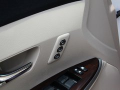 威飒(进口) 2013款 2.7L 自动 两驱豪华版5座