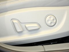 奥迪A4L 2013款 35TFSI 自动标准型