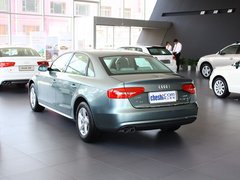 奥迪A4L 2013款 35TFSI 自动舒适型