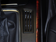 奥迪A4L 2013款 35TFSI 自动技术型