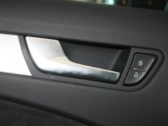 奥迪A4L 2013款 40TFSI DCT quattro 运动型