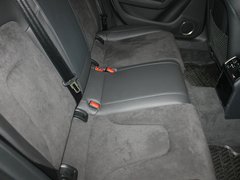 奥迪A4L 2013款 40TFSI DCT quattro 运动型