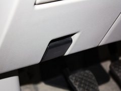 奔腾B90 2012款 2.0L 手动 豪华型