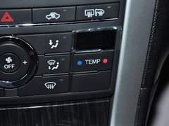 奔腾B90 2012款 2.0L 手动 舒适型