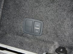 奥迪Q7 2013款 35TFSI 专享型 5座