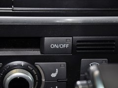奥迪Q7 2013款 3.0T 35TFSI进取型 5座