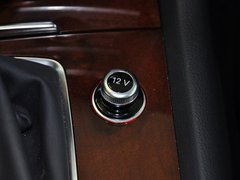 奥迪Q7 2013款 3.0T 35TFSI进取型 5座