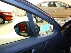 标致508L 2012款 2.3L 自动 罗兰加洛斯版