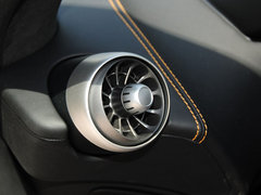 迈凯伦12C 2012款 3.8T DCT 标准型