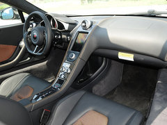 迈凯伦12C 2012款 3.8T DCT 标准型