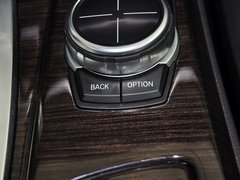 宝马5系 2013款 530Li 3.0L 领先型