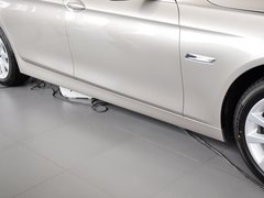 宝马5系 2013款 530Li 3.0L 领先型