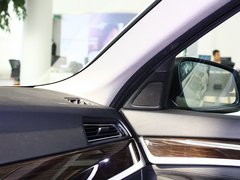 宝马5系 2013款 530Li 3.0L 豪华型