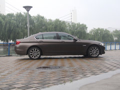 华晨宝马  530Li 3.0L 车辆正右侧