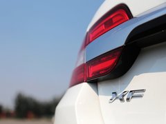 捷豹XF 2013款 2.0T 自动 奢华版