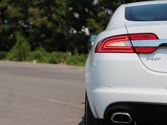 捷豹XF 2013款 2.0T 自动 奢华版