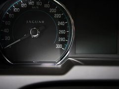 捷豹XF 2013款 2.0T 自动 风华版