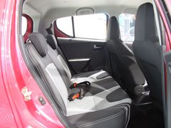 奥拓 2013款 1.0L 自动 炫酷型