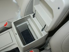 超级维特拉 2012款 2.4L AT豪华导航5门版