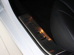 捷豹XJ 2013款 3.0SC 自动 全景商务版