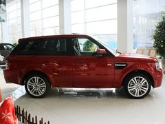 路虎 5.0 V8 NA HSE 车辆正右侧