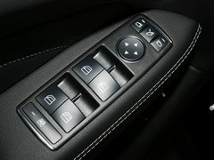 奔驰M级 2012款 ML300 3.5L 5座 