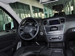 奔驰M级 2012款 ML300 3.5L 5座 