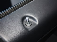 指南者(进口) 2013款 2.4L CVT 炫黑导航版 5座